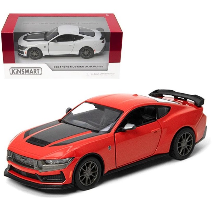 Ford Mustang Dark Horse 1:38 MIX