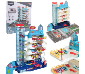 Parking pięciopiętrowy + 8 autek