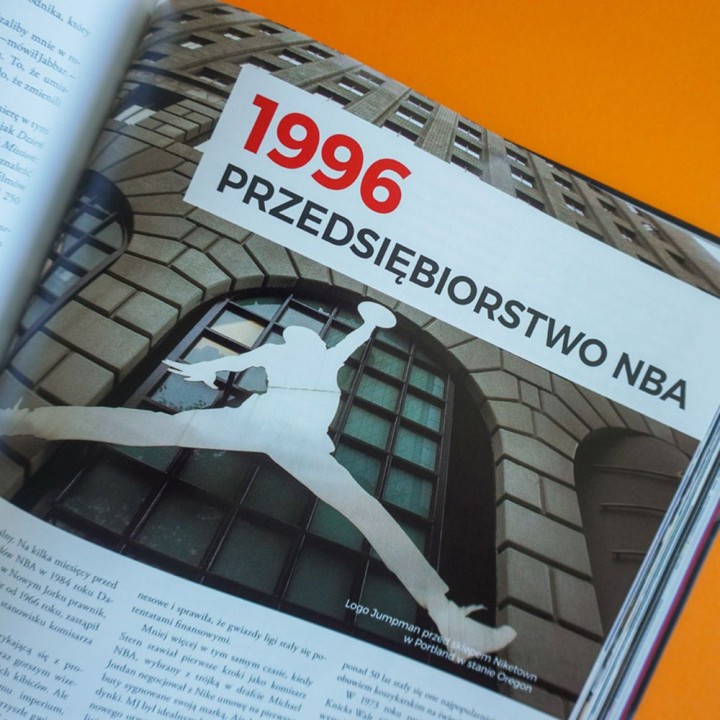 Okładka książki 75 lat NBA. Ilustrowana historia najlepszej koszykarskiej ligi świata w księgarni Labotiga