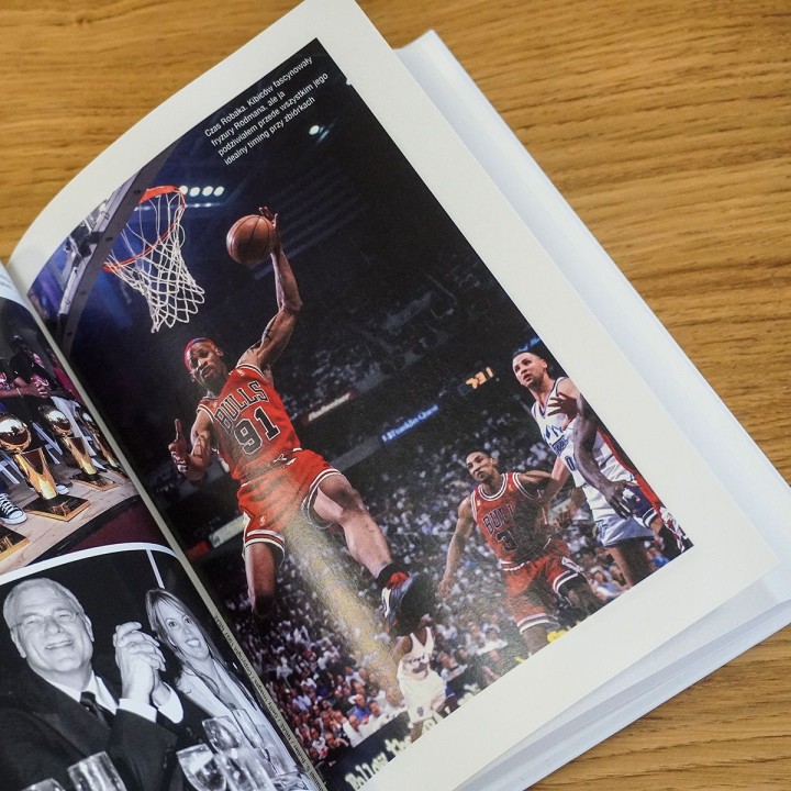 Okładka książki Phil Jackson. Jedenaście pierścieni. Wydanie III w księgarni Labotiga