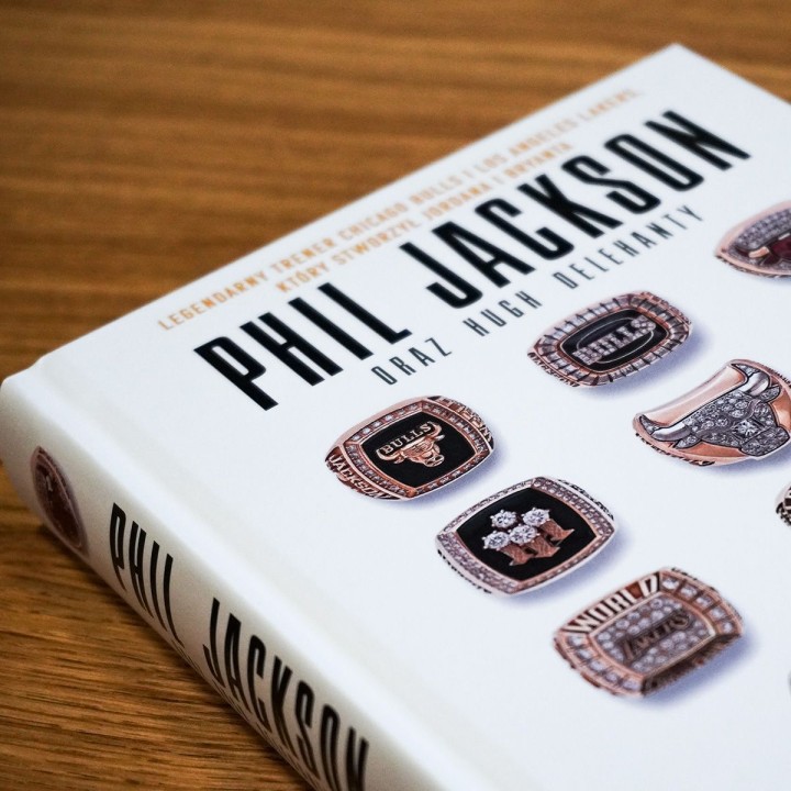 Okładka książki Phil Jackson. Jedenaście pierścieni. Wydanie III w księgarni Labotiga