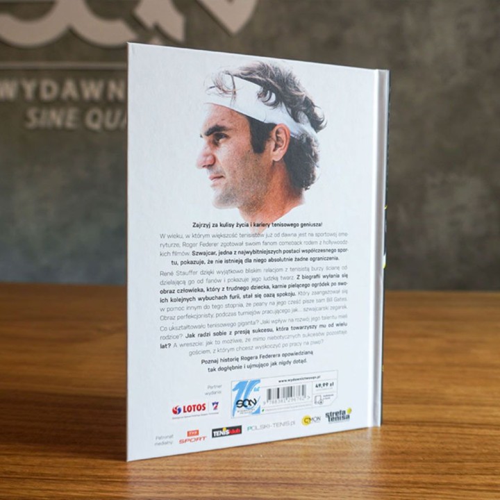 Okładka książki sportowej Roger Federer. Biografia w księgarni Labotiga