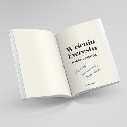 Zdjęcie okładki W cieniu Everestu. Nieopowiedziane historie spod najwyższej góry świata w księgarni Labotiga