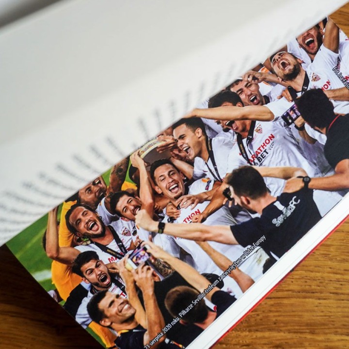 Zdjęcie książki SQN Originals: Sevilla FC. Dzieci Monchiego z zakładką gratis