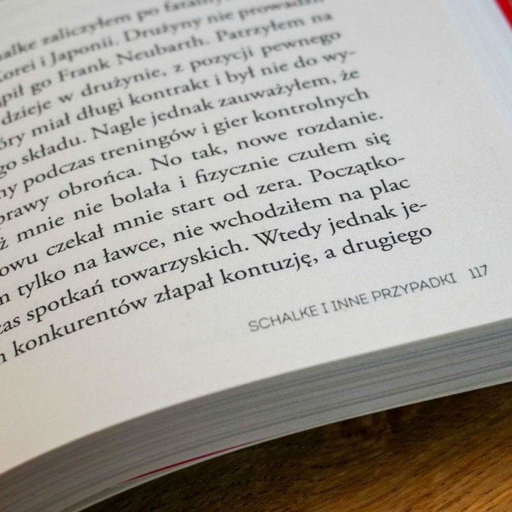 Zdjęcie okładki Tomasz Hajto. Ostatnie rozdanie. Autobiografia w księgarni Labotiga