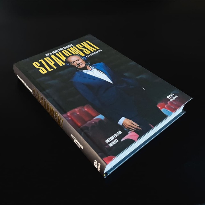 (Odręczne autografy) (Wysyłka ok. 3.11.)  Wita państwa Dariusz Szpakowski. Autobiografia (Twarda oprawa) SQN Originals