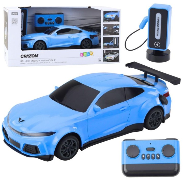 Wyścigówka elektryczna R/C ze stacją ładującą