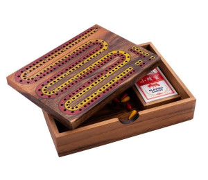 Cribbage w drewnianym pudełku z kartami