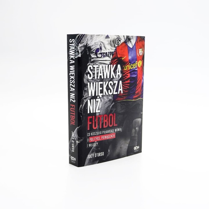 Stawka większa niż futbol. Co koszulki piłkarskie mówią o polityce, pieniądzach i władzy?