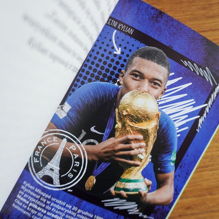 Zdjęcie pakietu Mbappé. Nowy książę futbolu (zakładka gratis) w księgarni sportowej Labotiga