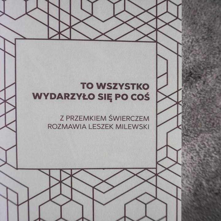 Okładka książki Amp Futbol. Jedną nogą w finale w księgarni Labotiga