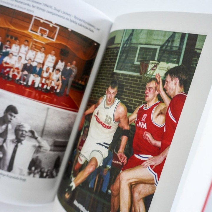 Pakiet SQN Originals: Pruszków mistrz! Szalony basket przełomu wieków + e-book gratis w księgarni Labotiga