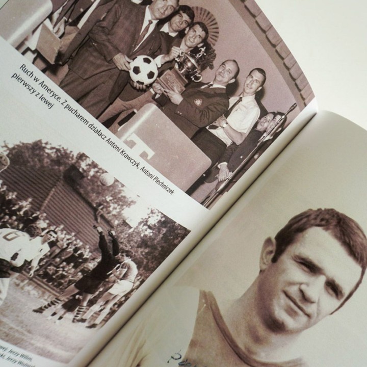 Okładka książki SQN Originals: Antoni Piechniczek. Bezkompromisowa biografia w księgarni Labotiga