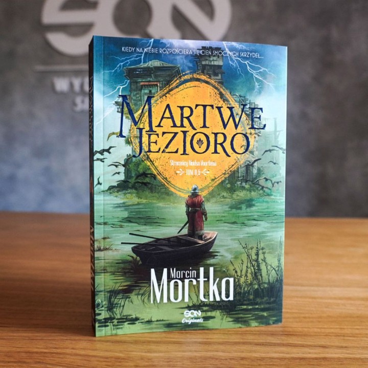 Okładka książki SQN Originals: Martwe jezioro (Straceńcy Madsa Voortena 0,5)