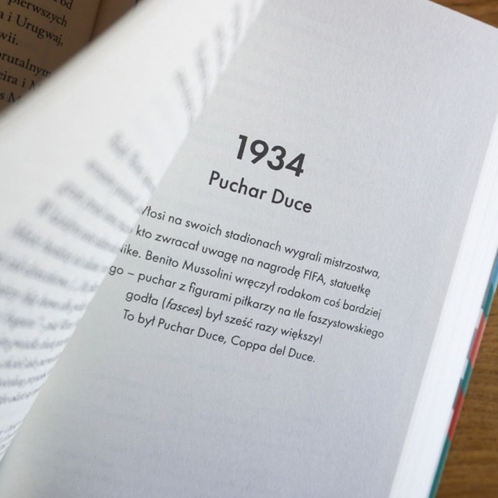 Historia mundiali Tom 1 1930 1974
