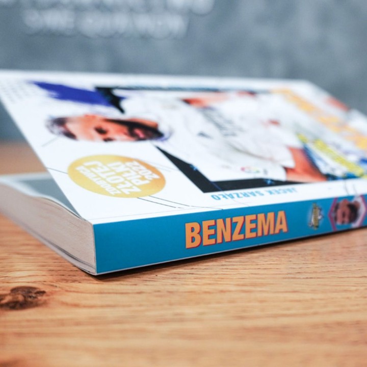 Benzema. Napastnik idealny (seria Wydarzyło się naprawdę) + Zakładka głowa (książka + zakładka)