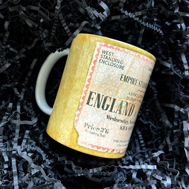 Kubek z biletem z meczu Węgry Anglia z roku 1953 r. (360 ml)