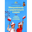 Niespodzianki z papierowych czapek czyli origami..